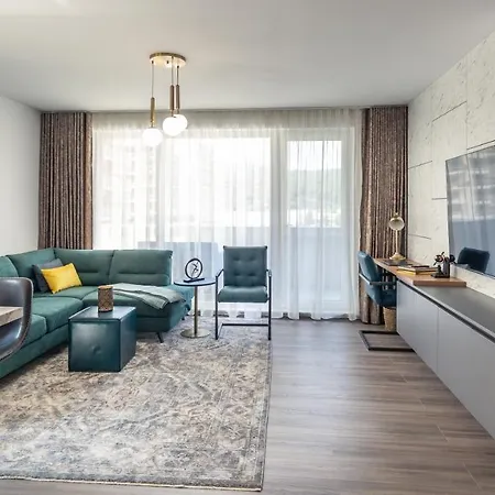 Urban Plaza Mountain View Luxury Retreat Apartment Brasov Exterior photo