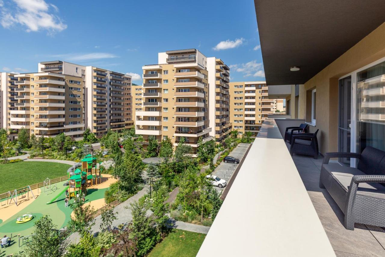 Urban Plaza Mountain View Luxury Retreat Appartement Braşov